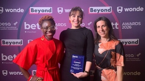 Cambridge Advance Online and Localized Bett Global Award winners